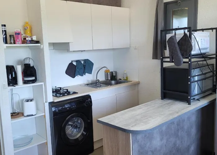Appartement Renove Avec Une Magnifique Vue